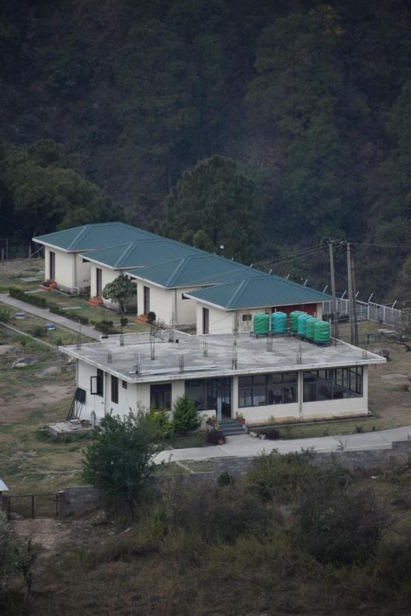 Dhauladhar View Village Resort ดารัมซาลา ภายนอก รูปภาพ